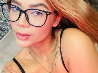 Streamate Sex Cam of EviilAngel