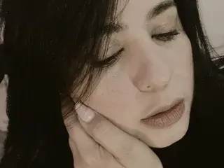 Streamate Private Sex Chat of LauraCastaneda
