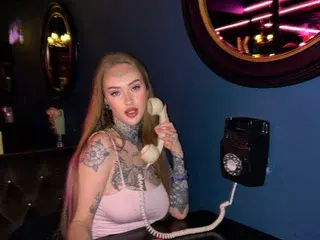 Streamate Live Sex Cam of GoddessMedusaBabestation
