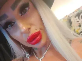 Streamate Adult Video Chat of BlondeDelya69