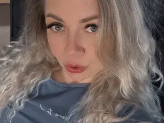 Streamate Live Porn of Nichole_Hill