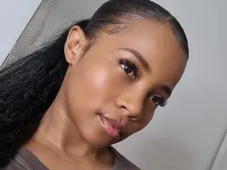 Streamate Free Live Porn of katherinesmil