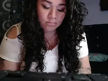 Stripchat Free Porn Cam of ANGELIQUE_KLANE