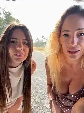 Stripchat Live Sex of SweetAlegra_