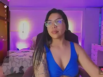 Stripchat Watch Live Sex Cams of kloe28
