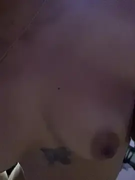 Stripchat Live Sex Cam of Geralllll