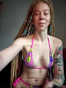 Stripchat Adult Webcam of LucidLucy