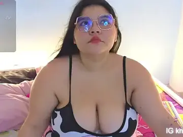 Stripchat Adult Webcams of april_lopez6