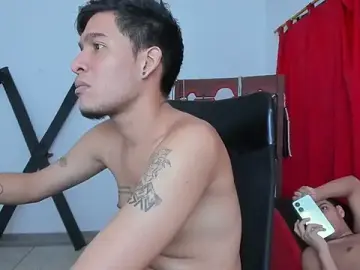Stripchat Watch Live Sex Cams of your_gay_party