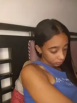 Stripchat Sex Chat of Zoe_Sweett18
