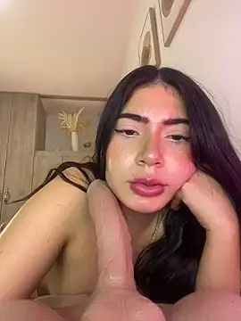 Stripchat Adult Video Chat of Mia_222