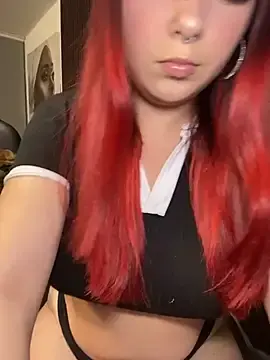 Stripchat Live Porn of Karen18_boobs