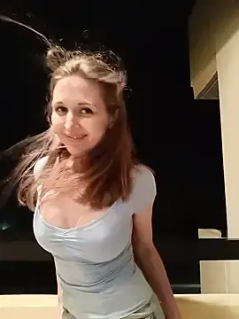 Stripchat Free Porn Cam of irresistibelle