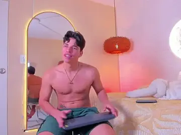 Stripchat Live Porn of Benjamin_More