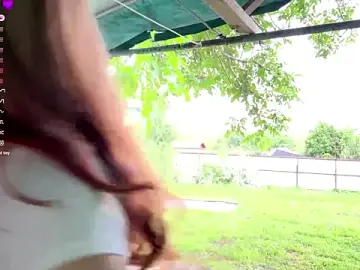 Stripchat Free Live Porn of AlberthaBudd