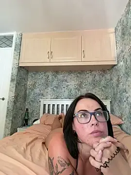 Stripchat Live Sex of champagnebratt