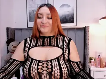 Stripchat Live Sex Cam of Alaia_Carter