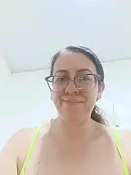Stripchat Live Sex Cam of miss_hanna07