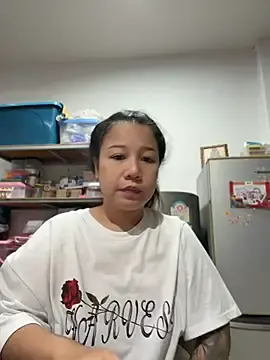 Stripchat Free Live Porn of LINDA_HD