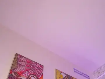 Stripchat Free Porn Cam of LiliBanger