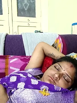Stripchat Watch Live Sex Cams of mynatamil143