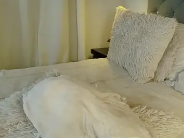 Stripchat Free Live Porn of Miah_hilton2