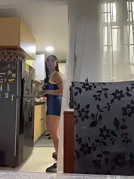 Stripchat Live Sex Cam of charlotte_stevenss_