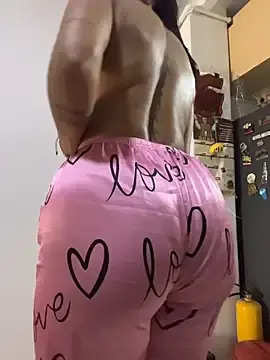 Stripchat Live Sex Cam of charlotte_stevenss_