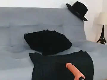 Stripchat Watch Live Sex Cams of TonyCollins_