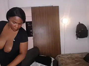 Stripchat Sex Chat of yselahot