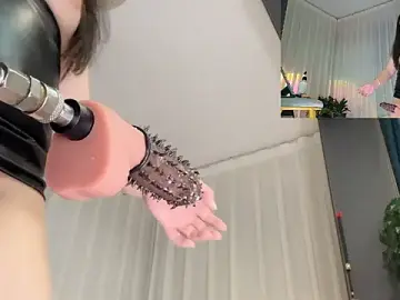Stripchat Free Porn Cam of B-Yaya