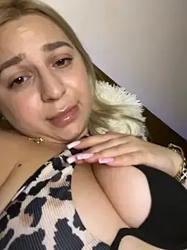 Stripchat Watch Live Sex Cams of xLexi