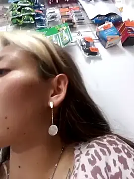 Stripchat Free Live Porn of Tefannyy_