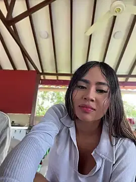Stripchat Watch Live Sex Cams of little_liz_