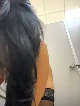 Stripchat Live Sex of Tisha_Busty