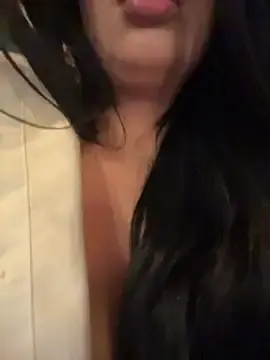 Stripchat Adult Webcam of Tisha_Busty