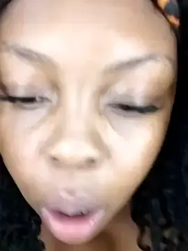 Stripchat Private Sex Chat of Sexyroseytitz_00