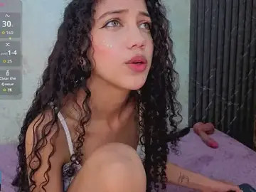 Stripchat Adult Webcam of valentinaa_07