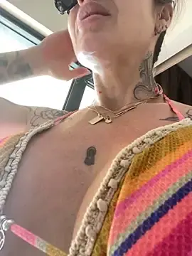 Stripchat Watch Live Sex Cams of Etwas_neugierig