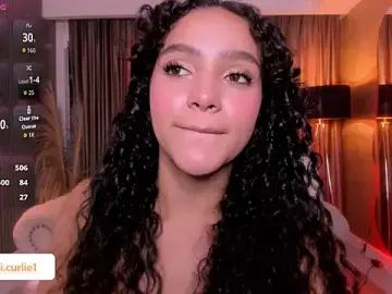 Stripchat Live Porn of anahi_curlie1
