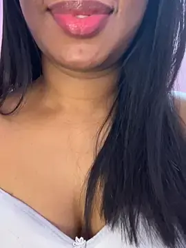 Stripchat Live Sex Cam of Tamil_Maaya