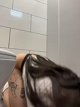 Stripchat Private Sex Chat of Holly_Play