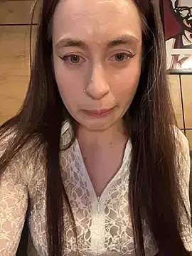 Stripchat Live Sex of Holly_Play