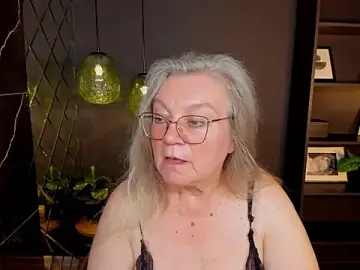 Stripchat Live Sex Cam of NataliMellow