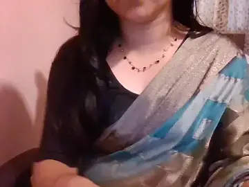 Stripchat Sex Cam of Diya_04