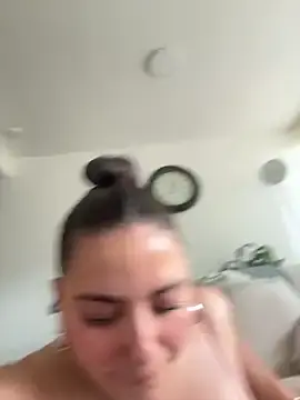Stripchat Free Porn Cam of sukhakunis1