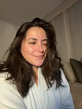 Stripchat Free Live Porn of sukhakunis1