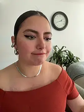 Stripchat Free Live Porn of sukhakunis1