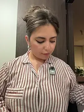 Stripchat Live Porn of sukhakunis1