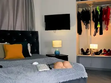 Stripchat Best Webcam of InvitingTina